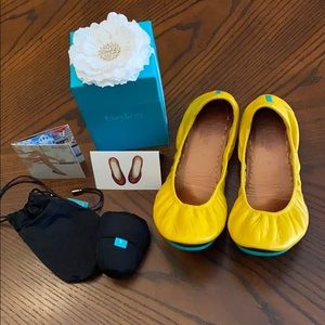 Mustard Yellow Tieks - Size 9